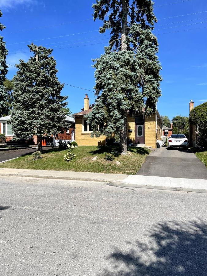 Spacious & Renovated 1Bd Suite W/Parking Toronto Luaran gambar